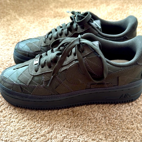 Men’s Billie Eilish x Nike Air Force 1 Low - Picture 1 of 6